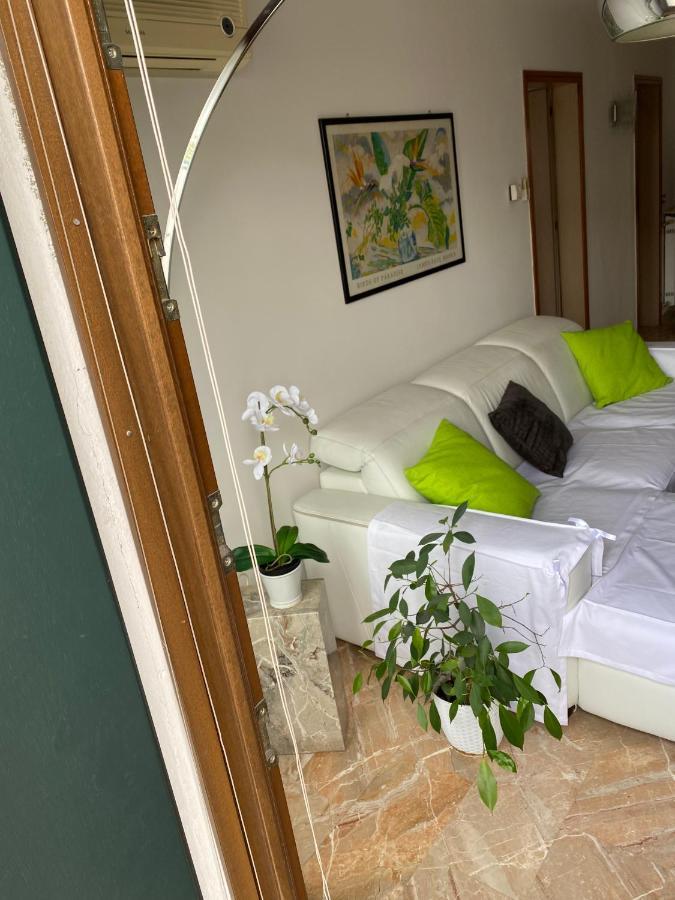 Апартаменты Casa Di Angela Кьоджа Экстерьер фото